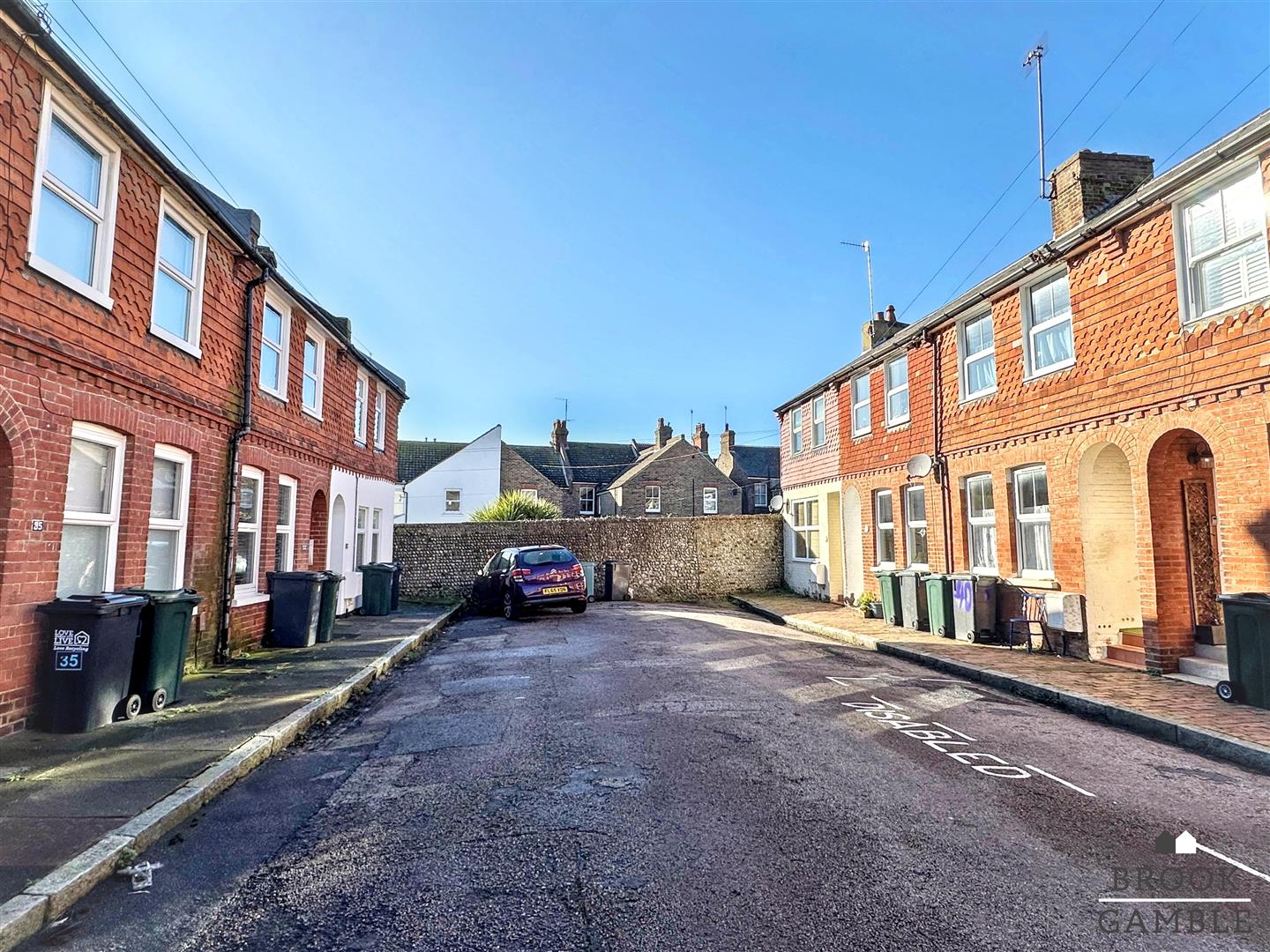 2 Bedroom House - Mid Terrace. Lower Road in Eastbourne, East Sussex 14